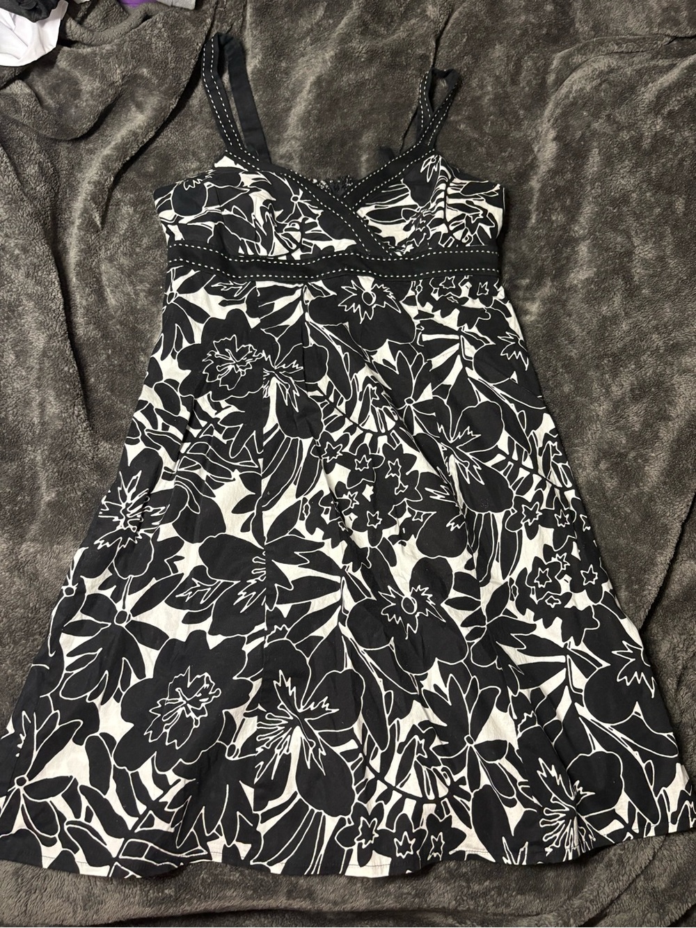 Women’s Black & White Floral Sundress